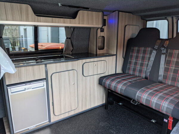 2012 VW T5.1 Transporter - Image 6